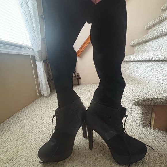 Over the knee Women's Boots - Picture 2 of 5